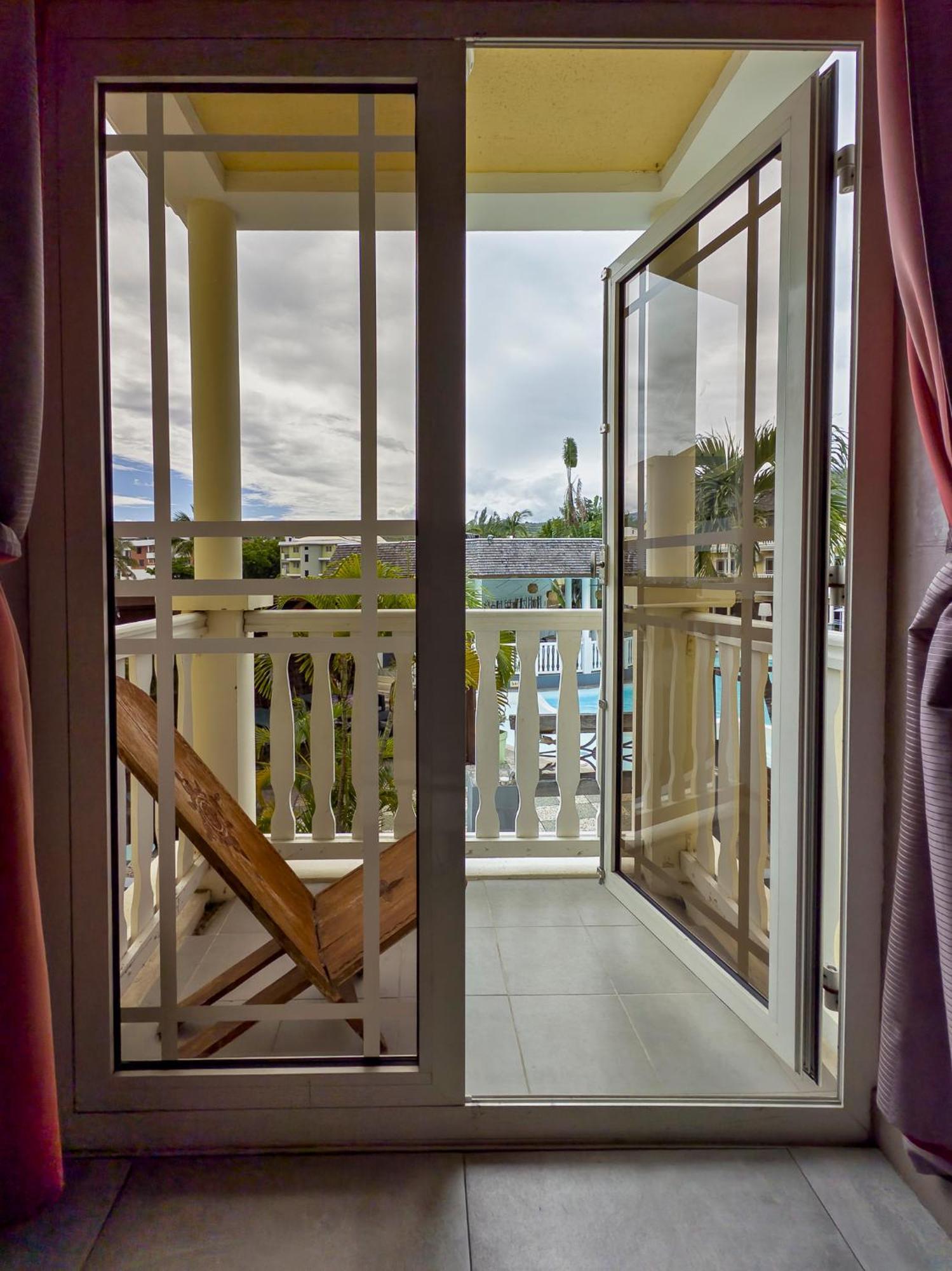 Le Flamboyant Apartment Saint-Gilles Les Bains Exterior photo