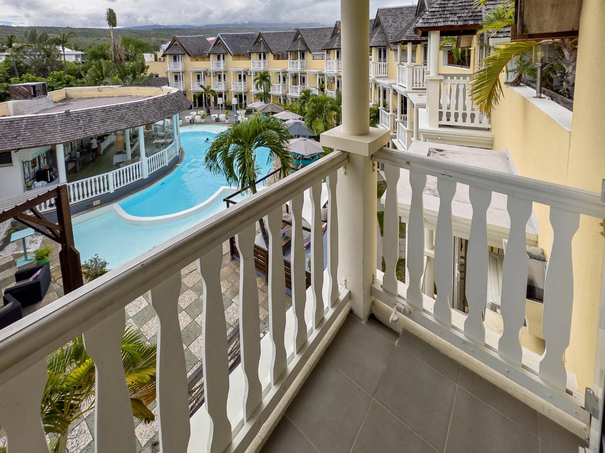 Le Flamboyant Apartment Saint-Gilles Les Bains Exterior photo